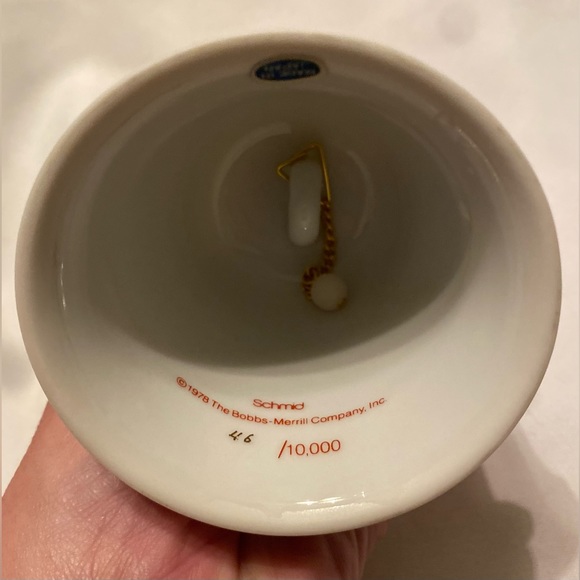 Vintage Raggedy Ann Schmid 1979 Signature Series Bell Numbered Collectible - Picture 5 of 6